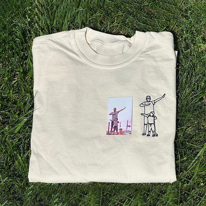 2025 T-shirt/Sweatshirt/Hoodie brodé personnalisé avec portrait de PAPA/MAMAN