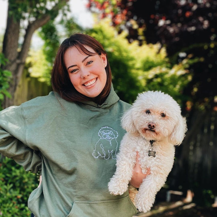 Sweatshirt à capuche brodé personnalisé pour des animaux de compagnie