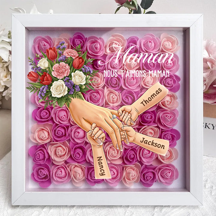 Boîte d’ombre cœur floral personnalisée Maman mains avec prénoms enfants et bague manicure