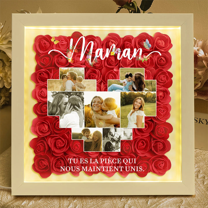 Boîte d’ombre cœur en roses personnalisée avec photos – Cadre souvenir familial