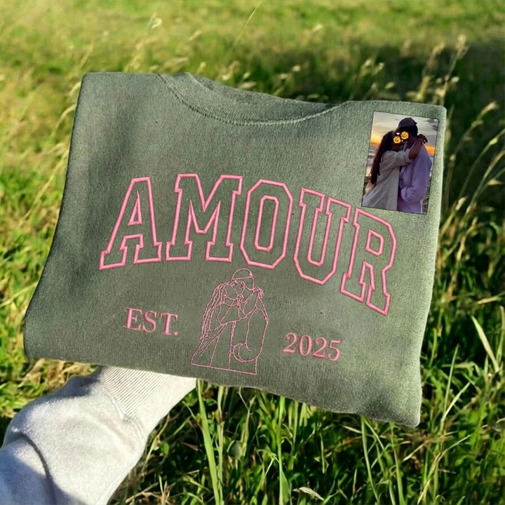Sweat-shirt AMOUR avec portrait brodé personnalisé