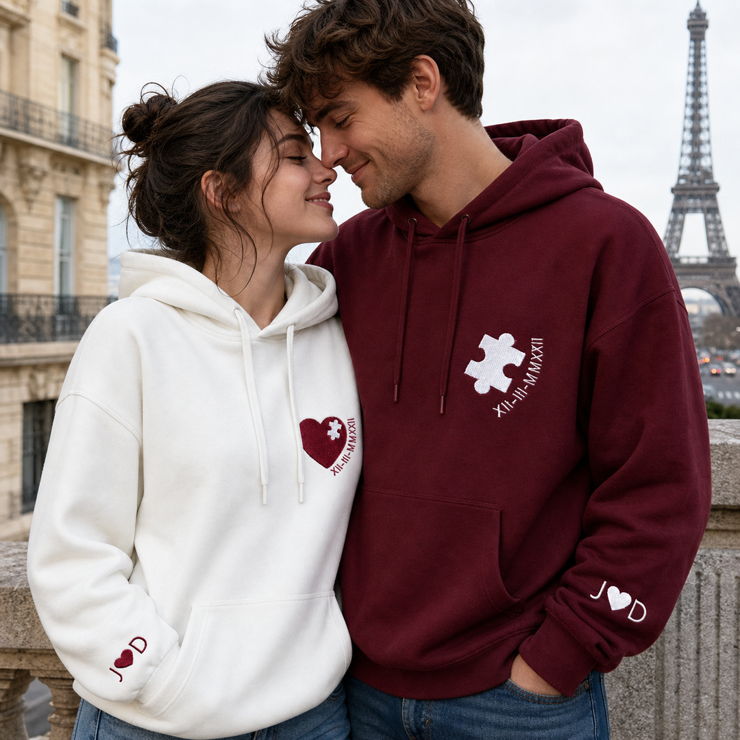 Sweat-shirt brodé personnalisé avec cœur et pièce de puzzle, initiale et cœur sur la manche, pour couple