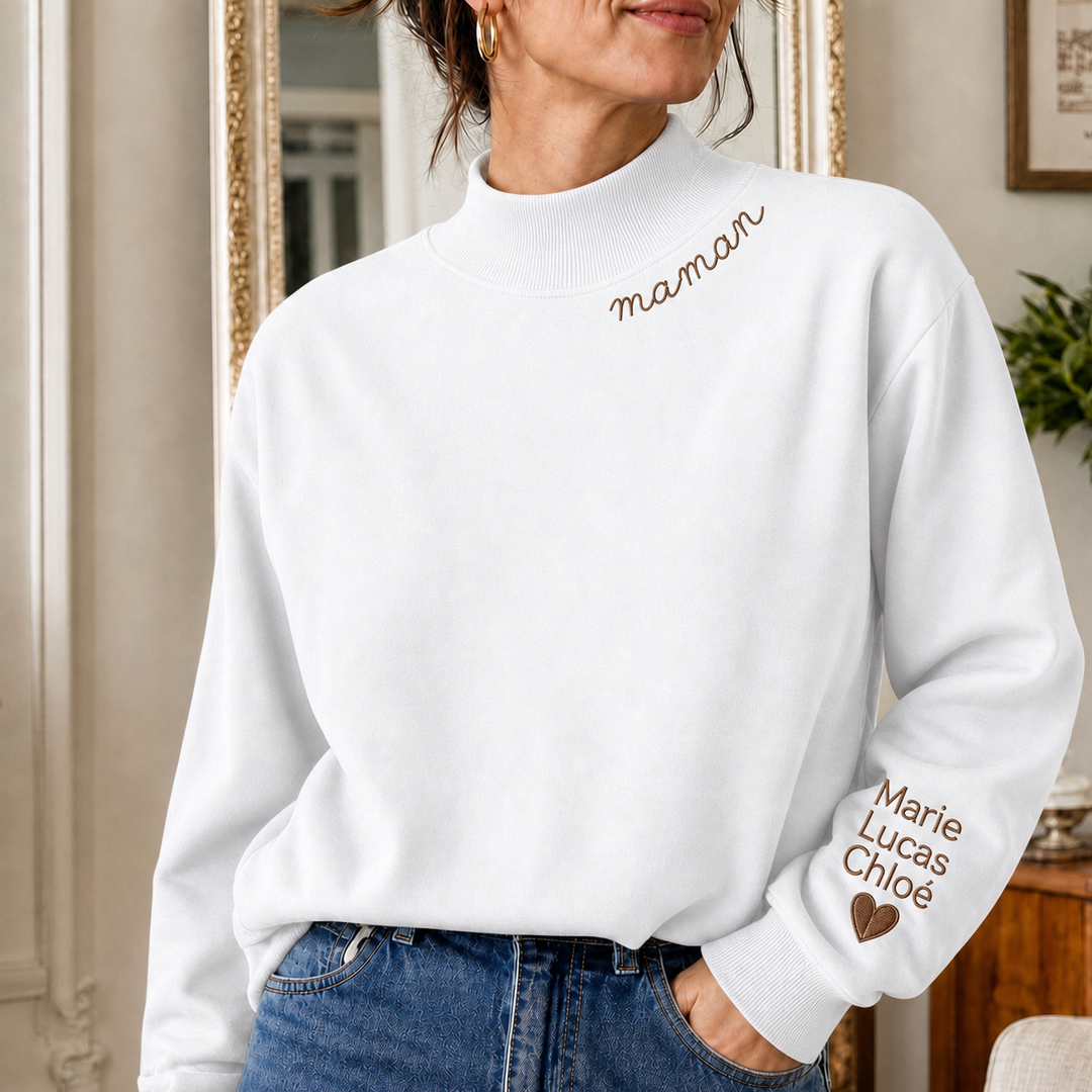 Sweat-shirt Maman à Col Montant Brodé Personnalisé avec Prénom d’Enfant sur la Manche – Cadeau pour Maman