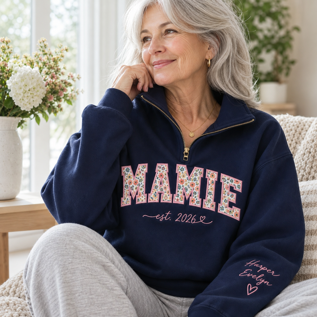 Sweat-shirt à Quart de Zip Brodé MAMAN avec Appliqué et Année EST, Cadeau Personnalisé Famille
