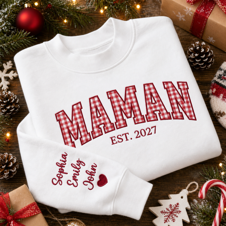 Sweat-shirt de Noël avec motif appliqué brodé et prénoms des enfants sur les manches