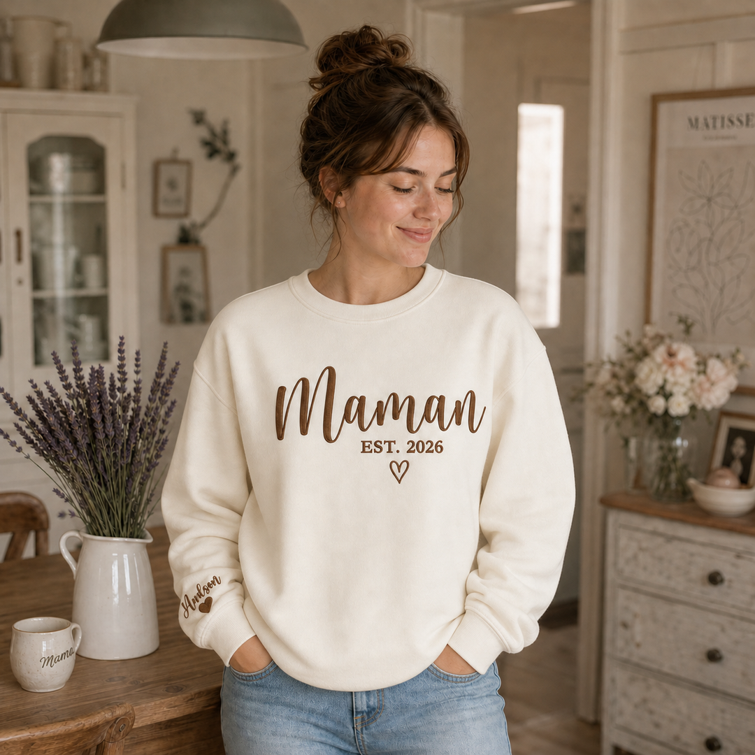 Sweat-shirt brodé personnalisé avec les prénoms des enfants sur la manche – Le cadeau idéal pour maman et marraine