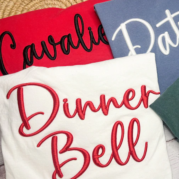 Sweat-shirt personnalisé avec broderie bouffante 3D