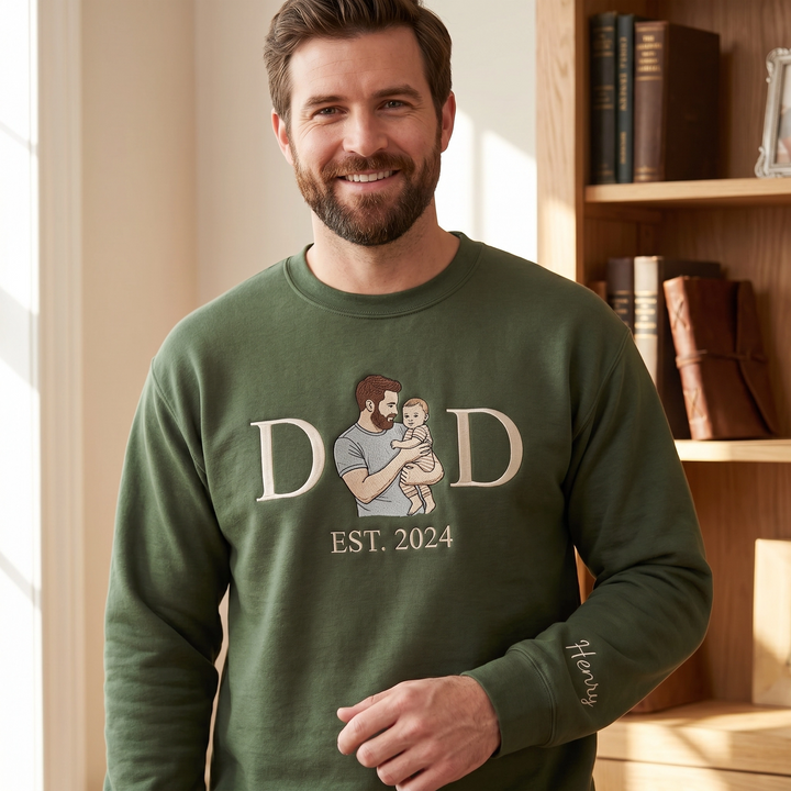 Sweat-shirt brodé personnalisé « Papa » avec prénoms sur la manche – Cadeau personnalisé pour Papa