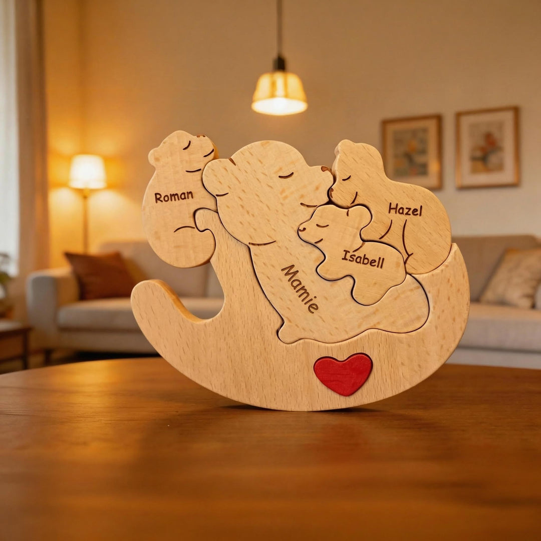 Puzzle familial en bois personnalisé – Ours Maman berçant ses petits avec prénoms gravés