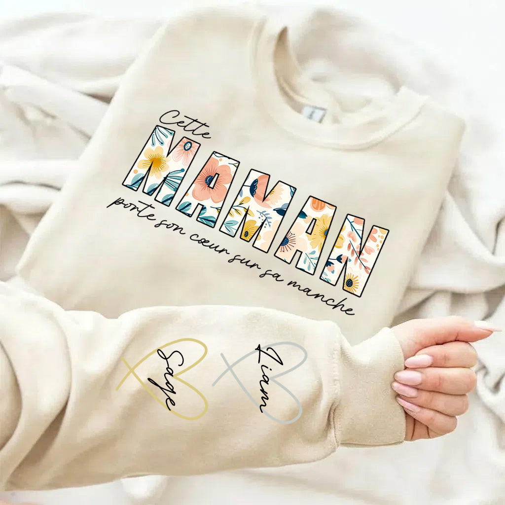 Sweat personnalisé pour Maman – Cette Maman porte son cœur sur sa manche