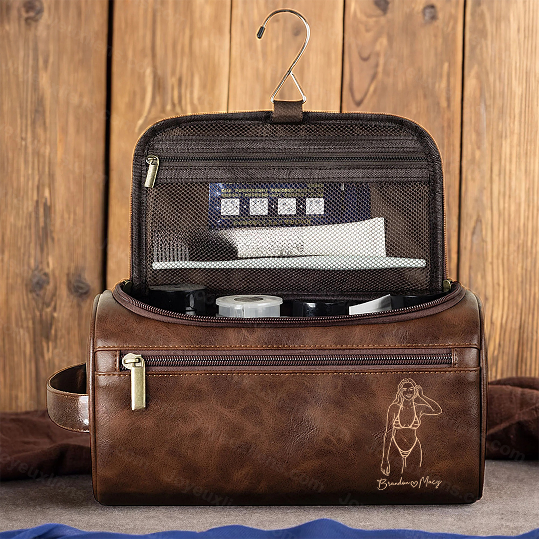 Photo Sexy Personnalisée – Trousse de Toilette en Cuir avec Gravure Photo, Cadeau Audacieux et Élégant