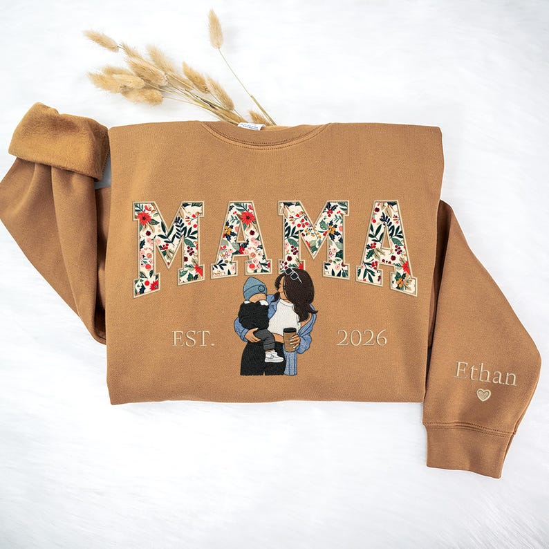 Sweat-shirt personnalisé brodé de motifs floraux avec portrait pour maman