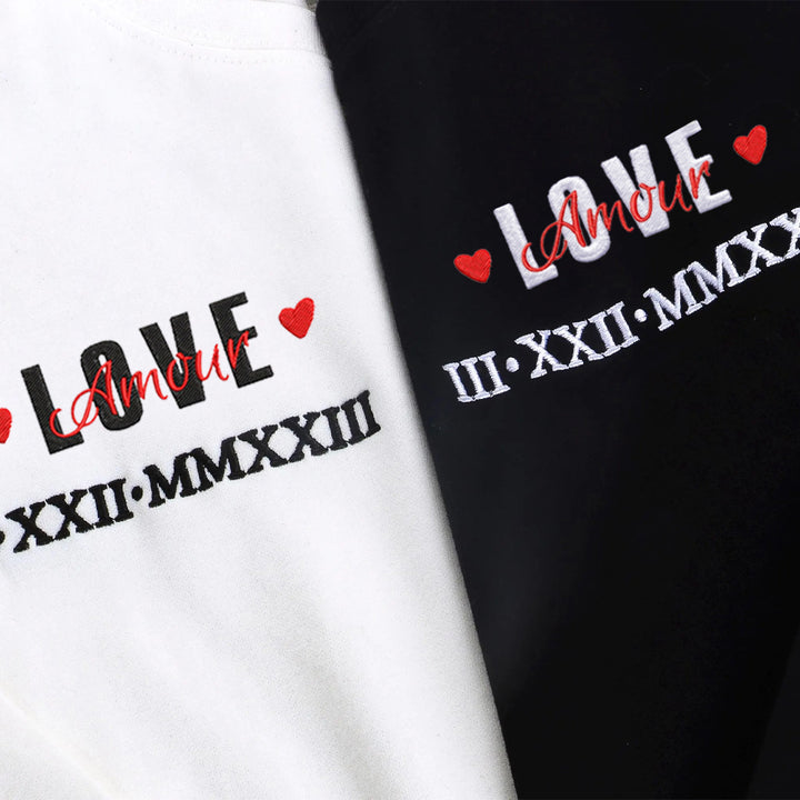 Sweat-shirts pour couples brodés en chiffres romains avec les mots LOVE et Amour