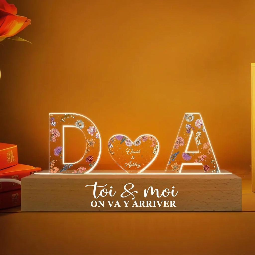 Veilleuse LED en acrylique floral avec initiales de couple personnalisées