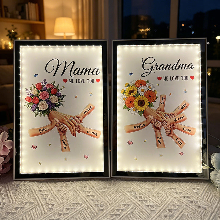 Boîte lumineuse miroir fleurie personnalisée maman et enfants se tenant la main