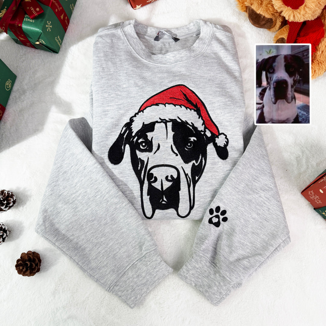 Sweat à capuche ou sweat-shirt brodé personnalisé avec le visage de votre animal de compagnie et un bonnet de Père Noël coloré, cadeau de Noël ou de deuil