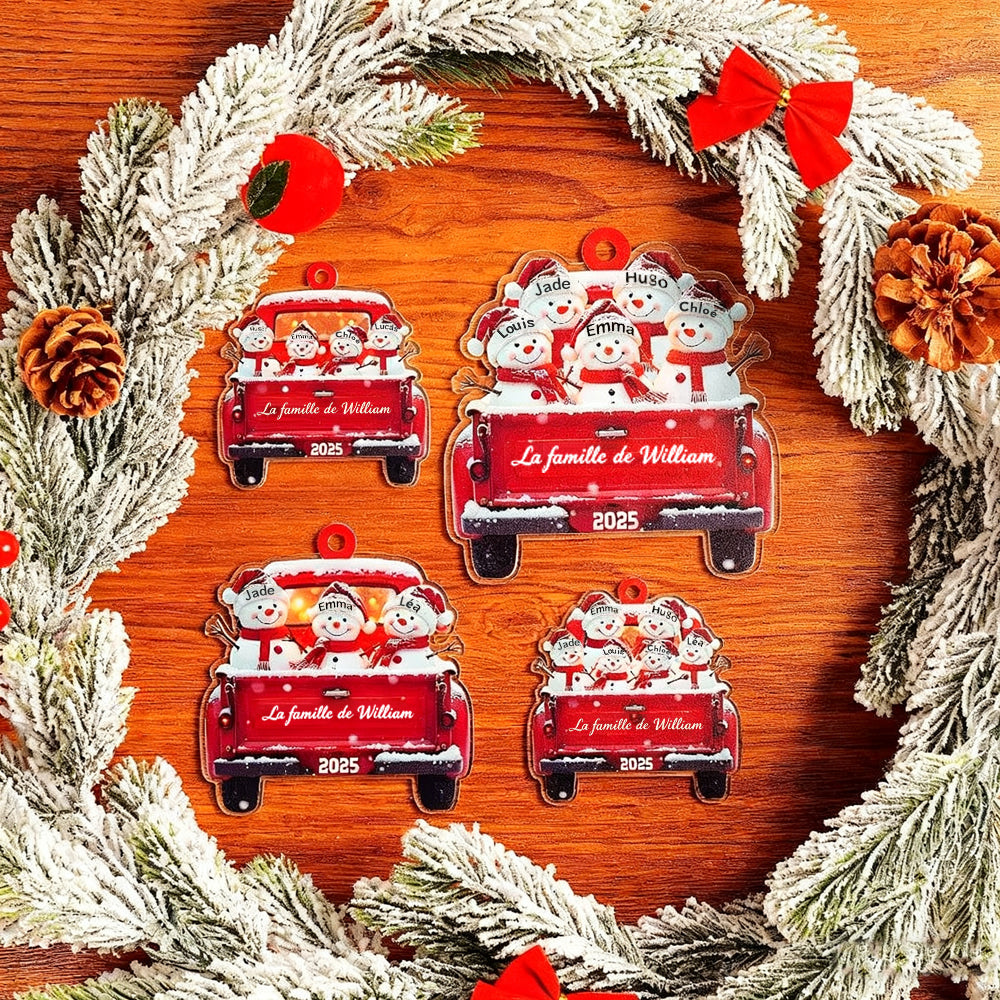 Décoration de Noël personnalisée en forme de bonhomme de neige mignon dans un camion rouge