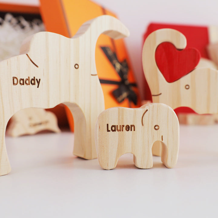 2-10 Prénoms🐘Puzzle famille éléphants en bois