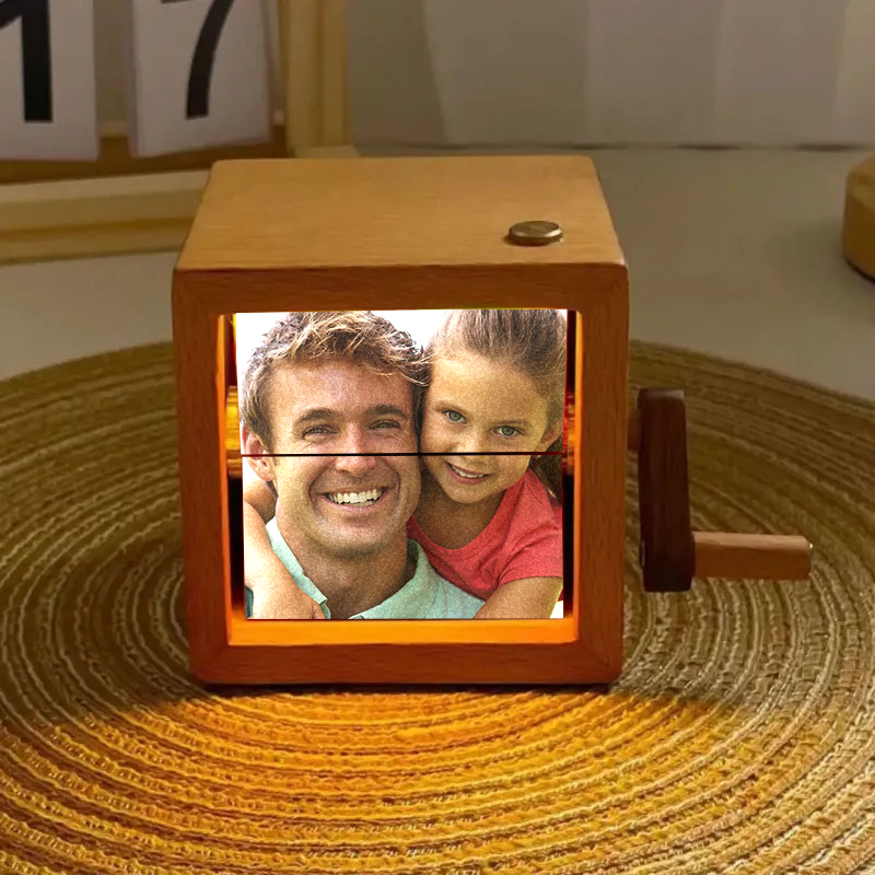 Boîte à Flipbook à Manivelle pour Papa – Cadeau Personnalisé et Unique