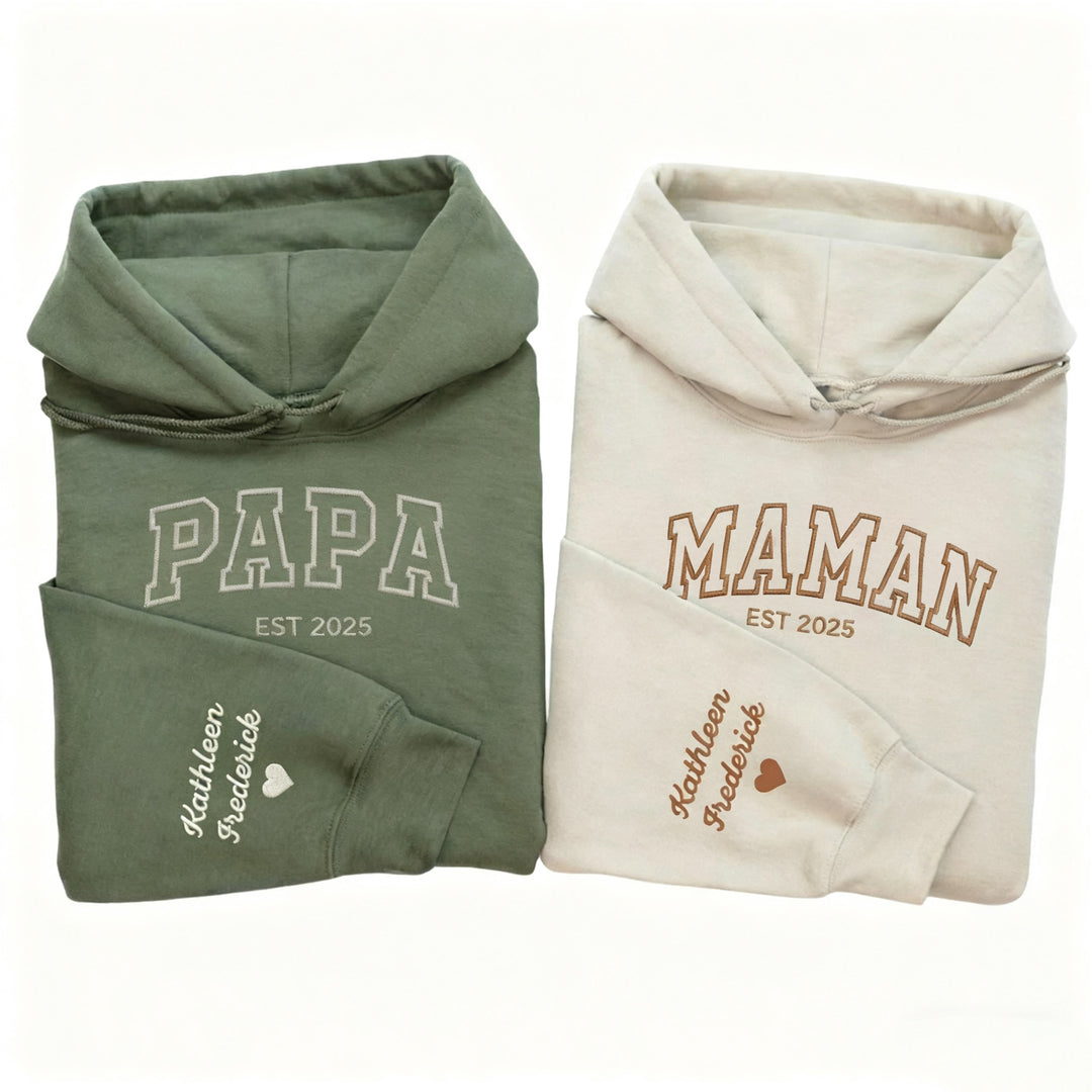 Sweat-shirt ou sweat à capuche brodé PAPA/MAMAN, nom de l'enfant sur la manche, cadeau pour les parents
