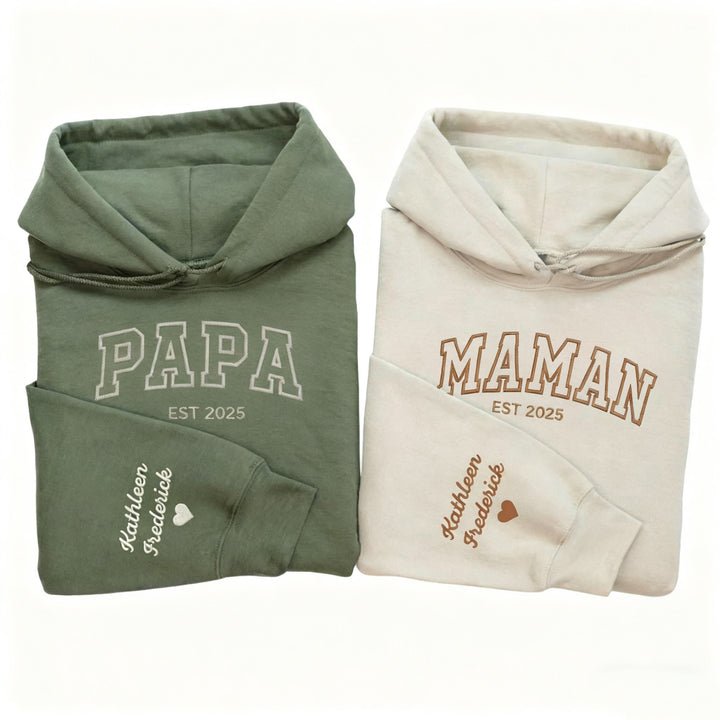 Sweat-shirt ou sweat à capuche brodé PAPA/MAMAN, nom de l'enfant sur la manche, cadeau pour les parents