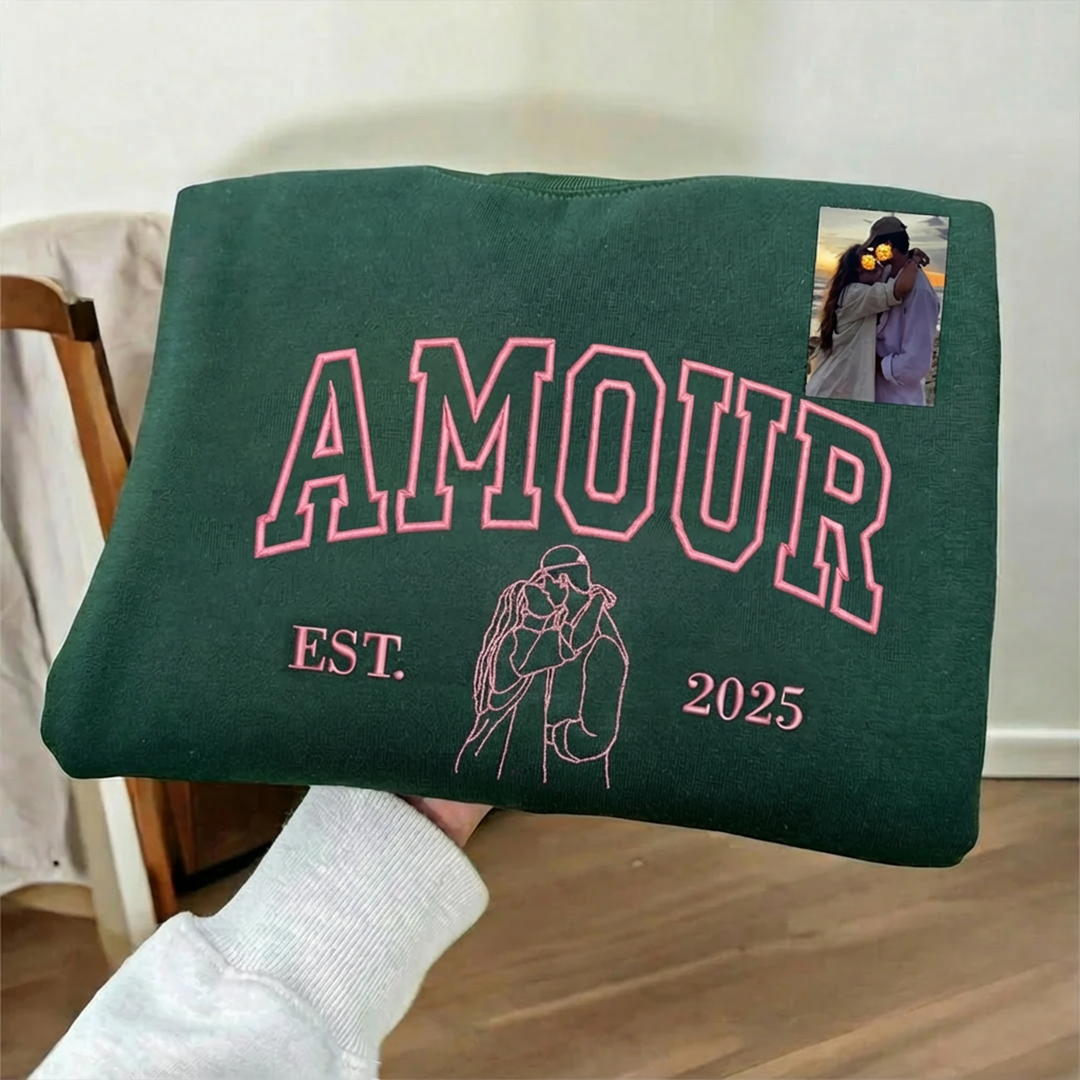 Sweat-shirt AMOUR avec portrait brodé personnalisé
