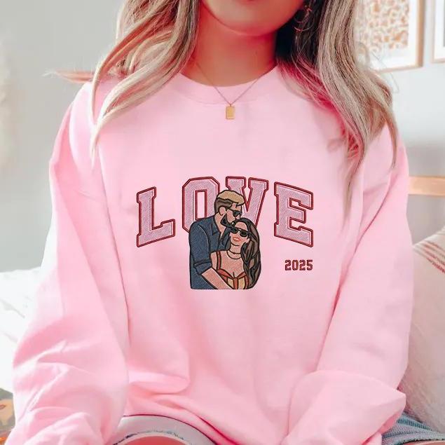Sweat-shirt AMOUR brodé personnalisé à partir d’une photo
