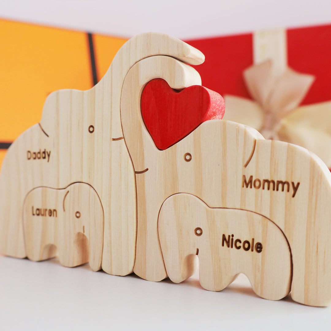 2-10 Prénoms🐘Puzzle famille éléphants en bois