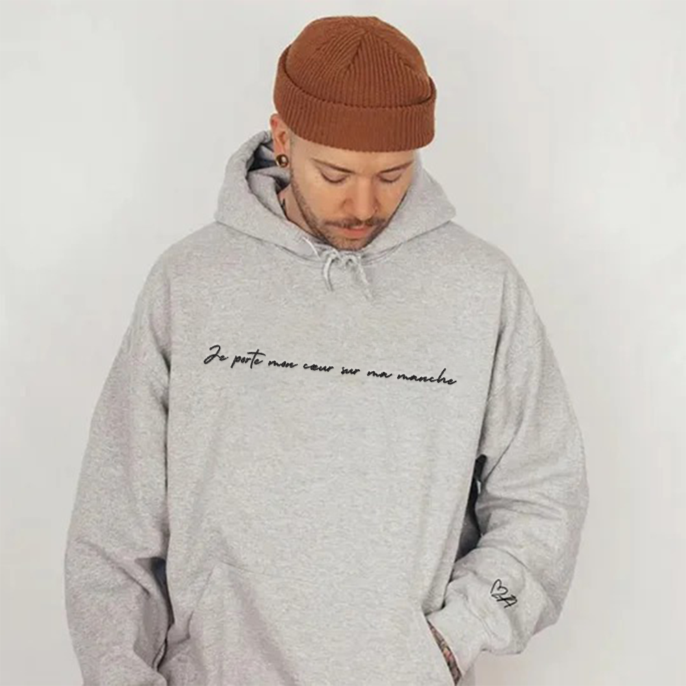 Sweat-shirt personnalisé brodé pour couple-Je Porte Mon Cœur Sur Ma Manche