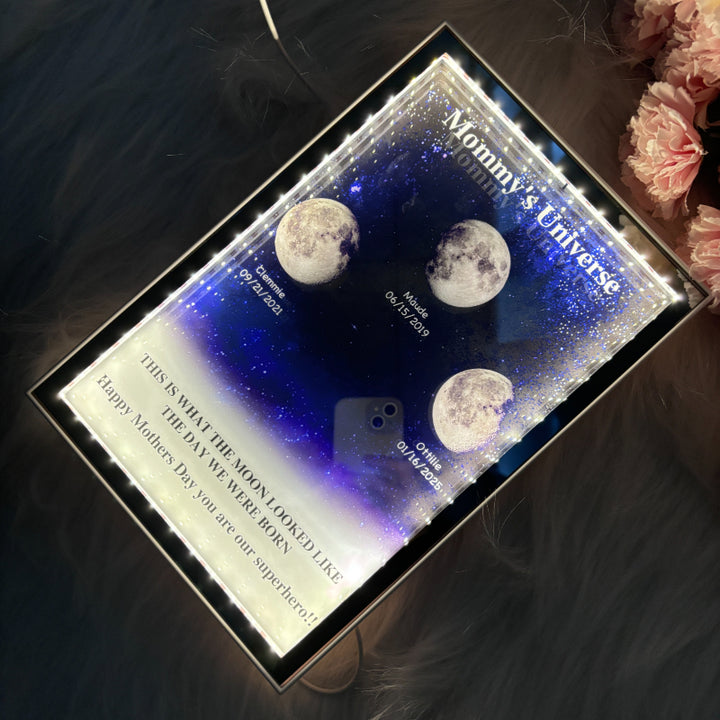 L'univers de maman/papa - Miroir lumineux personnalisé avec phases de lune étoilées