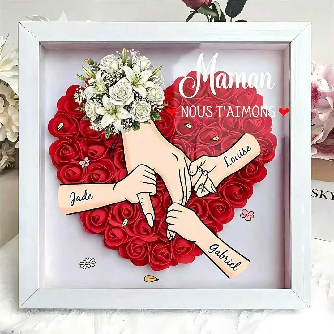 Cadre Ombre Personnalisé "Maman, je t’aime" – Bouquet Fait Main & Mains Entrelacées