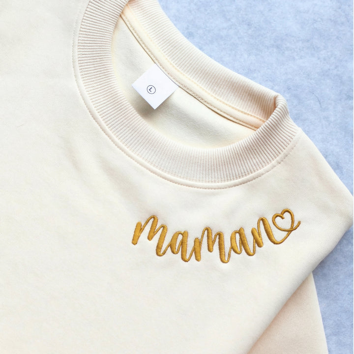 Sweat-shirt brodé « MAMAN » avec cœur – Cadeau idéal pour la fête des mères