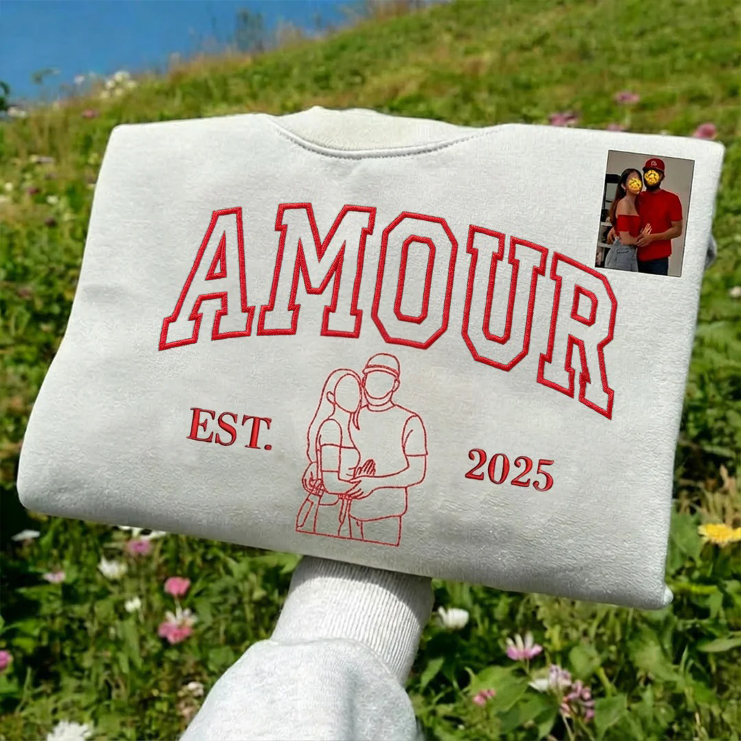 Sweat-shirt AMOUR avec portrait brodé personnalisé
