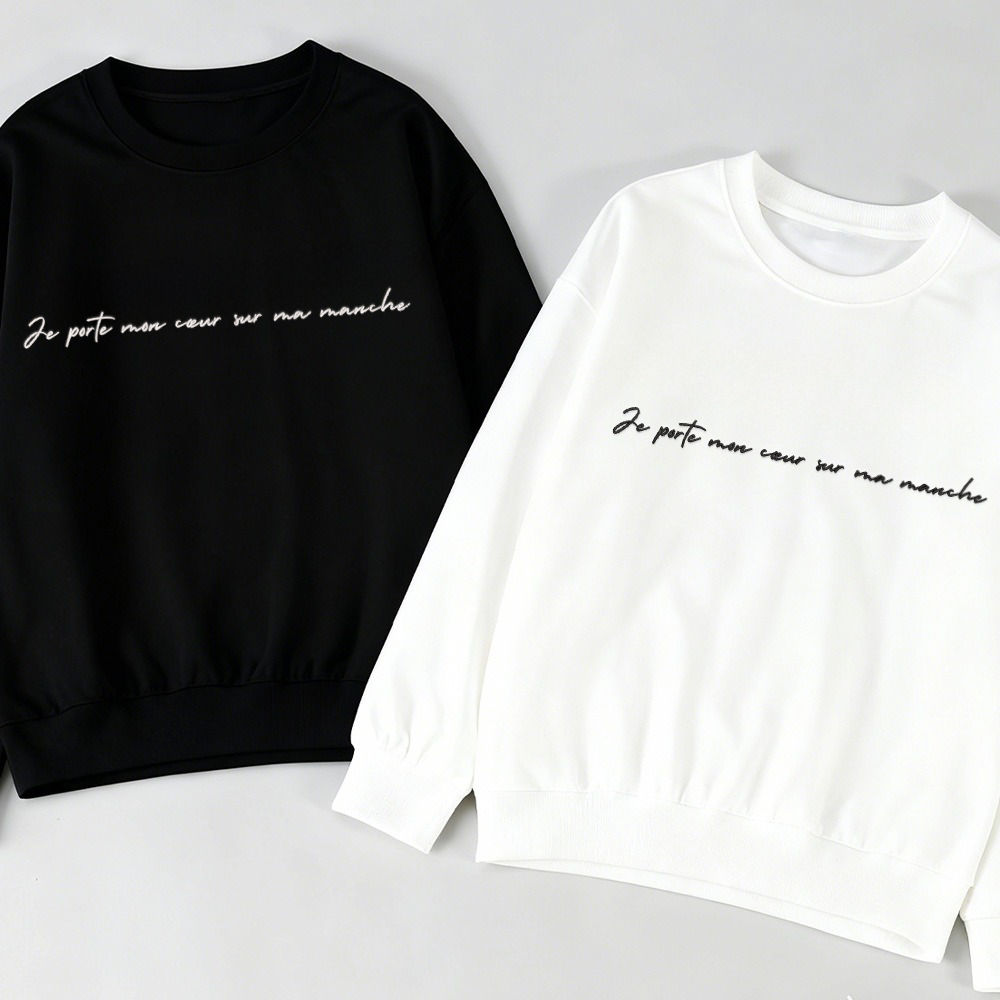 Sweat-shirt personnalisé brodé pour couple-Je Porte Mon Cœur Sur Ma Manche