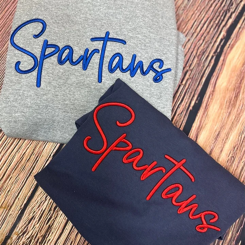 Sweat-shirt personnalisé avec broderie bouffante 3D