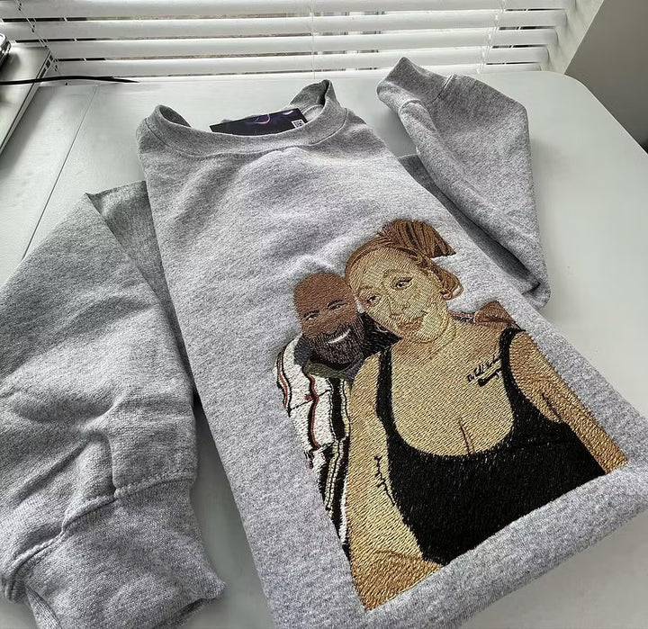 T-shirt / Sweatshirt brodé portrait personnalisé pour papa & maman