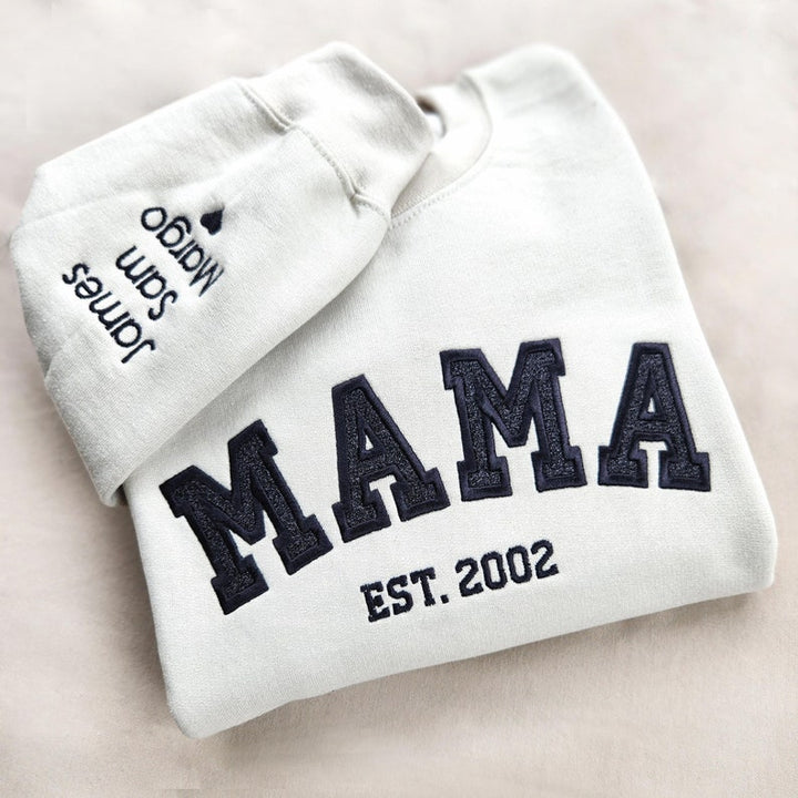 Sweat-shirt personnalisé pour maman avec paillettes brodées avec le nom de l'enfant sur la manche