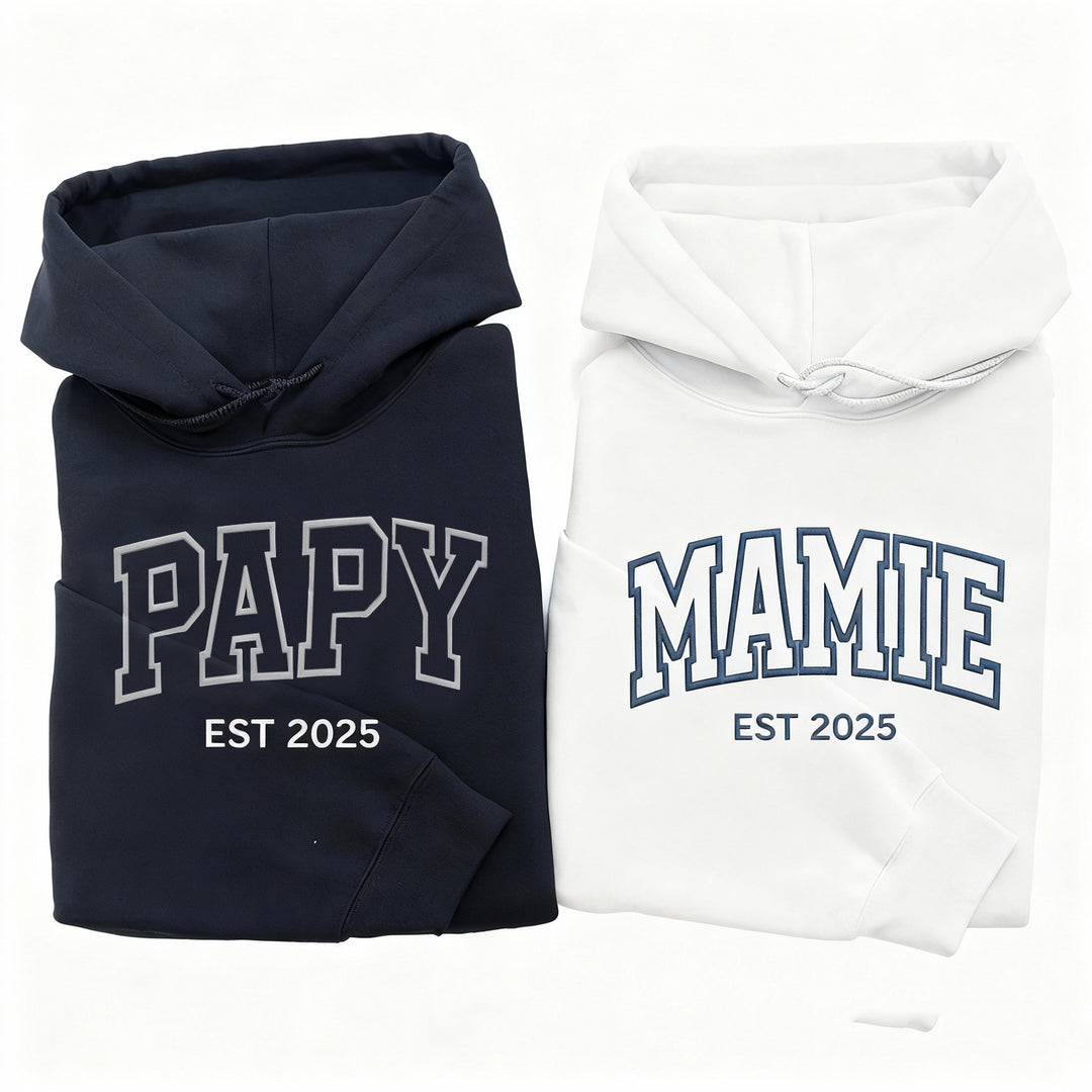 Sweat-shirt ou sweat à capuche brodé PAPA/MAMAN, nom de l'enfant sur la manche, cadeau pour les parents
