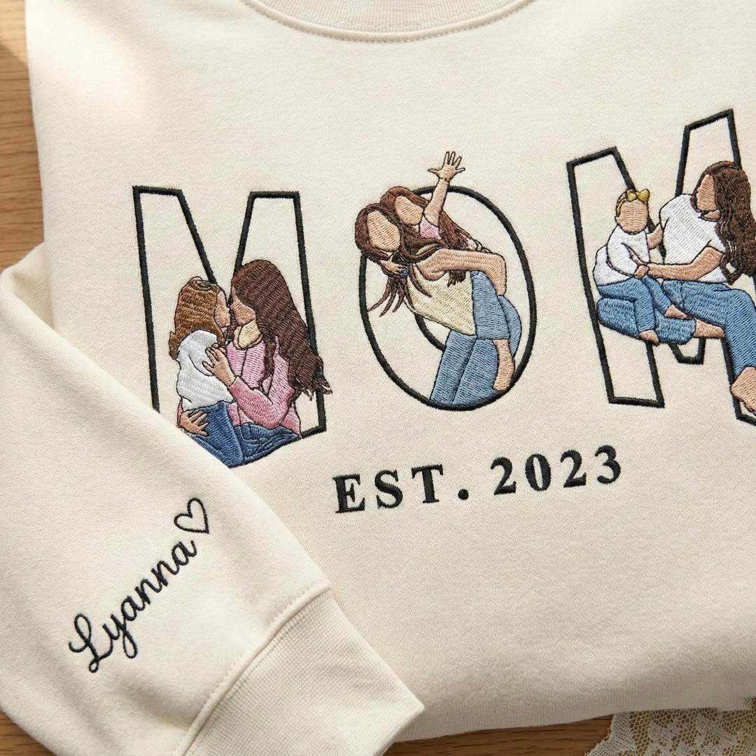 Sweat-shirt personnalisé brodé – Portrait de famille – Cadeau pour Papa ou Maman