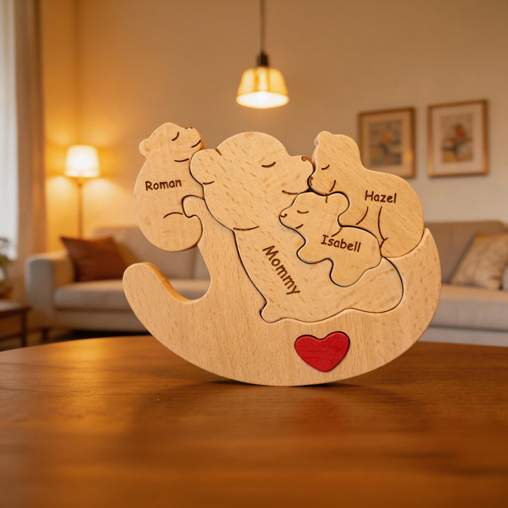 Puzzle familial en bois personnalisé – Ours Maman berçant ses petits avec prénoms gravés