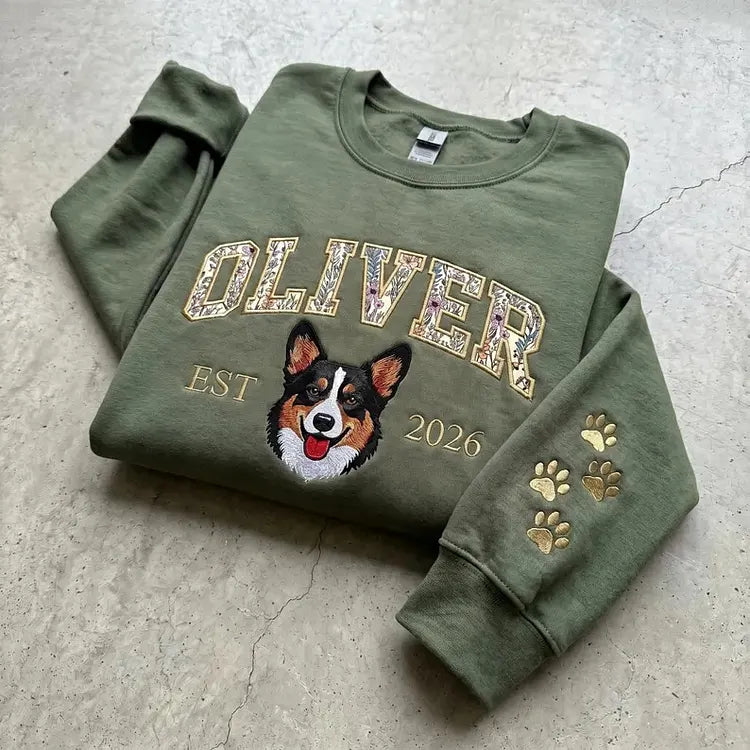 T-shirt ou sweat-shirt personnalisé avec portrait d'animal et broderie en appliqué floral