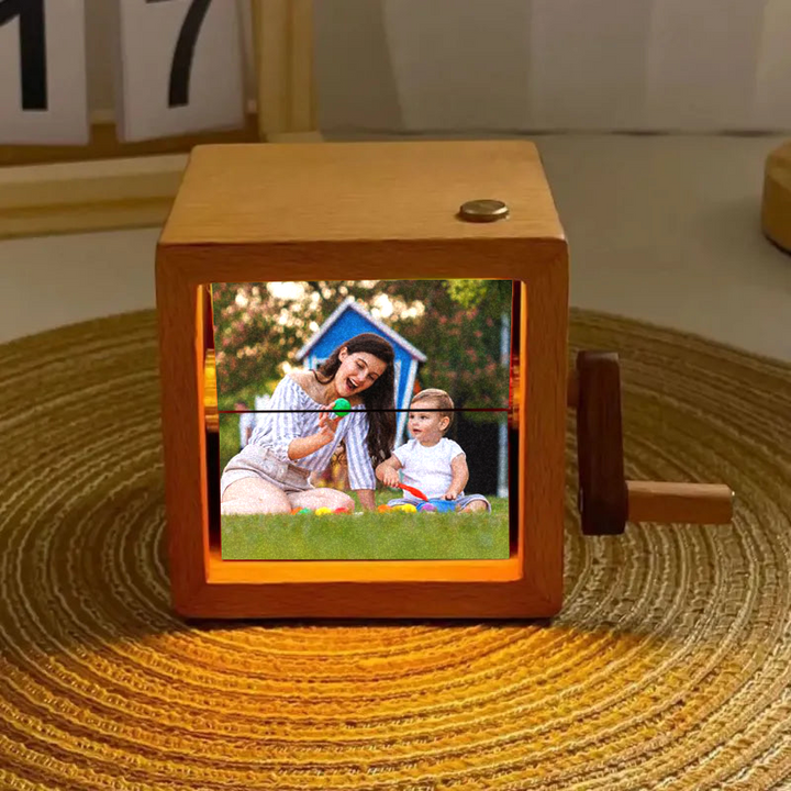 Boîte à Flipbook à Manivelle pour Maman – Souvenir Spécial et Personnalisé