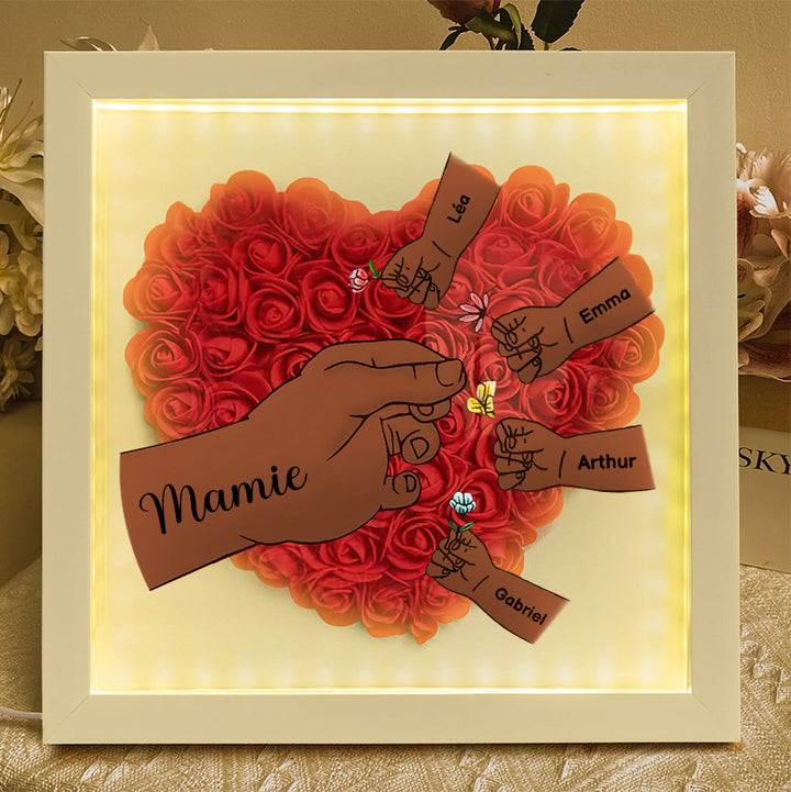 Cadeau Souvenir pour Maman – Boîtes à fleurs personnalisées avec 8 noms et motifs floraux