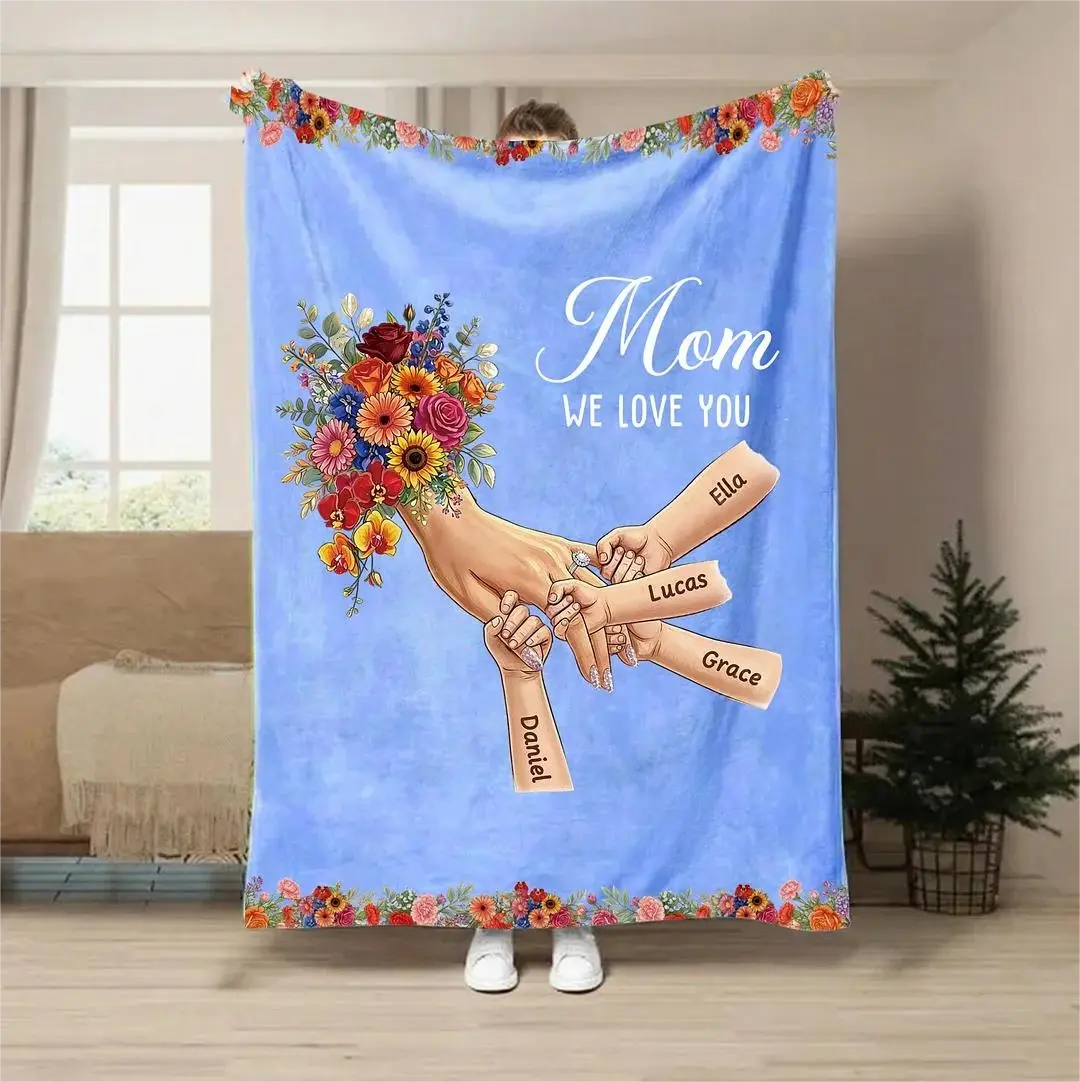 Plaid couverture personnalisée Maman mains entrelacées avec prénoms et fleurs