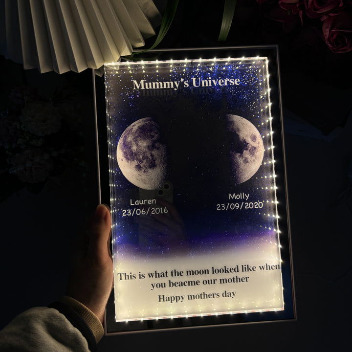 L'univers de maman/papa - Miroir lumineux personnalisé avec phases de lune étoilées