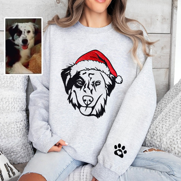 Sweat à capuche ou sweat-shirt brodé personnalisé avec le visage de votre animal de compagnie et un bonnet de Père Noël coloré, cadeau de Noël ou de deuil