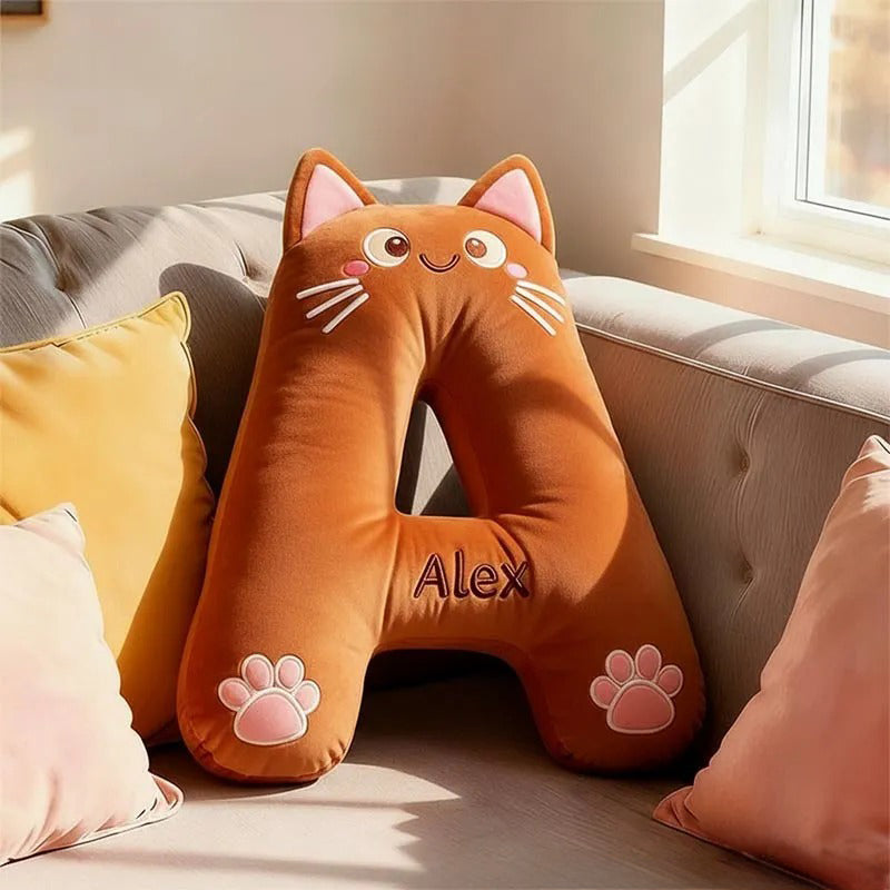 Coussin personnalisé avec la lettre « Amoureux des animaux » et un nom personnalisé