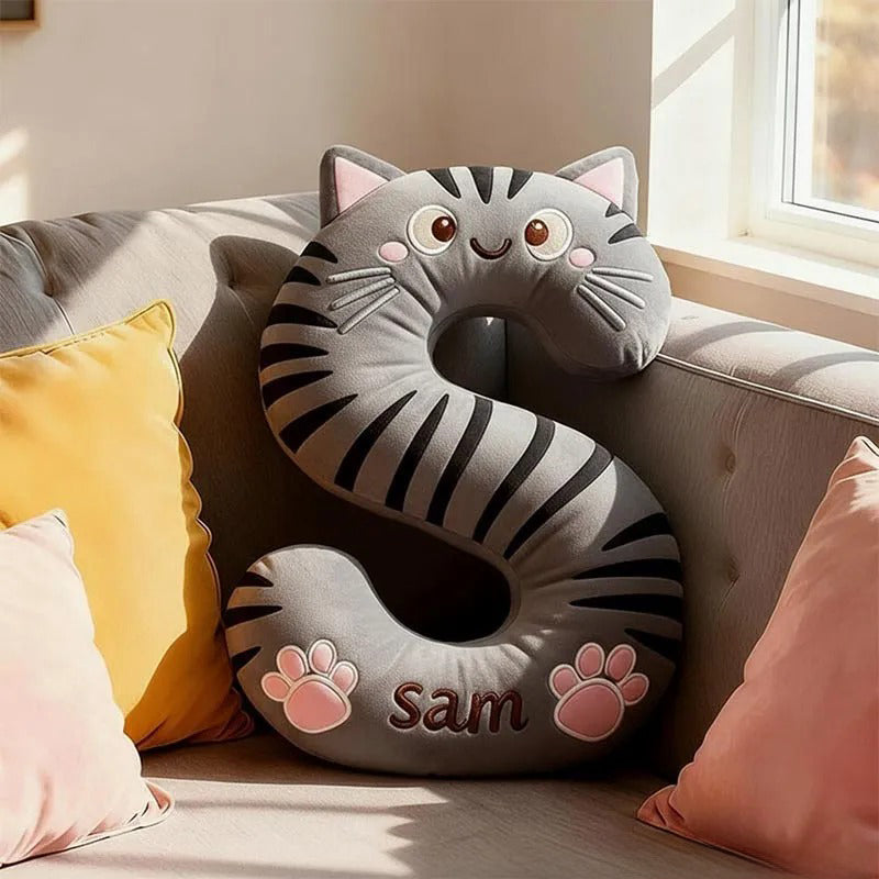 Coussin personnalisé avec la lettre « Amoureux des animaux » et un nom personnalisé