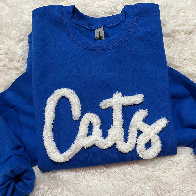 Sweat-shirt oversize personnalisé avec lettres en chenille brodées