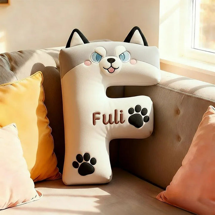 Coussin personnalisé avec la lettre « Amoureux des animaux » et un nom personnalisé